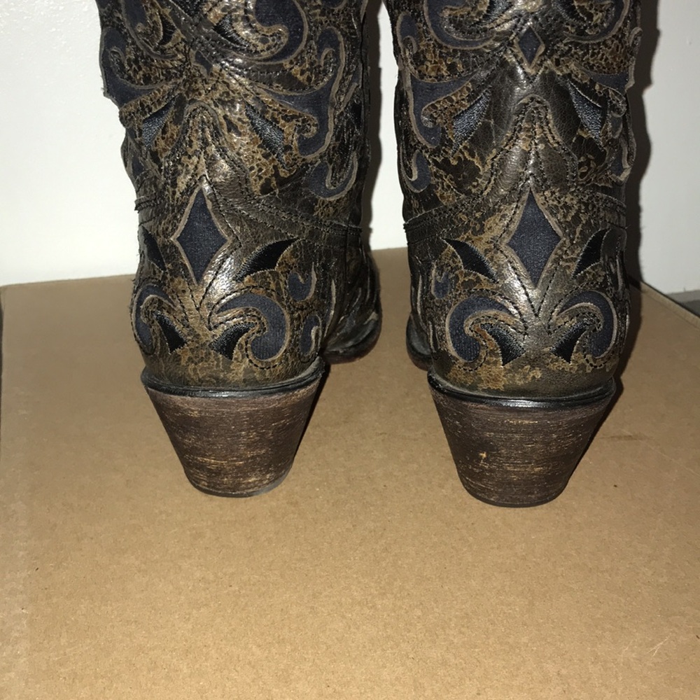 Corral Vintage BOOTS, Size 9 - Picture 5 of 17